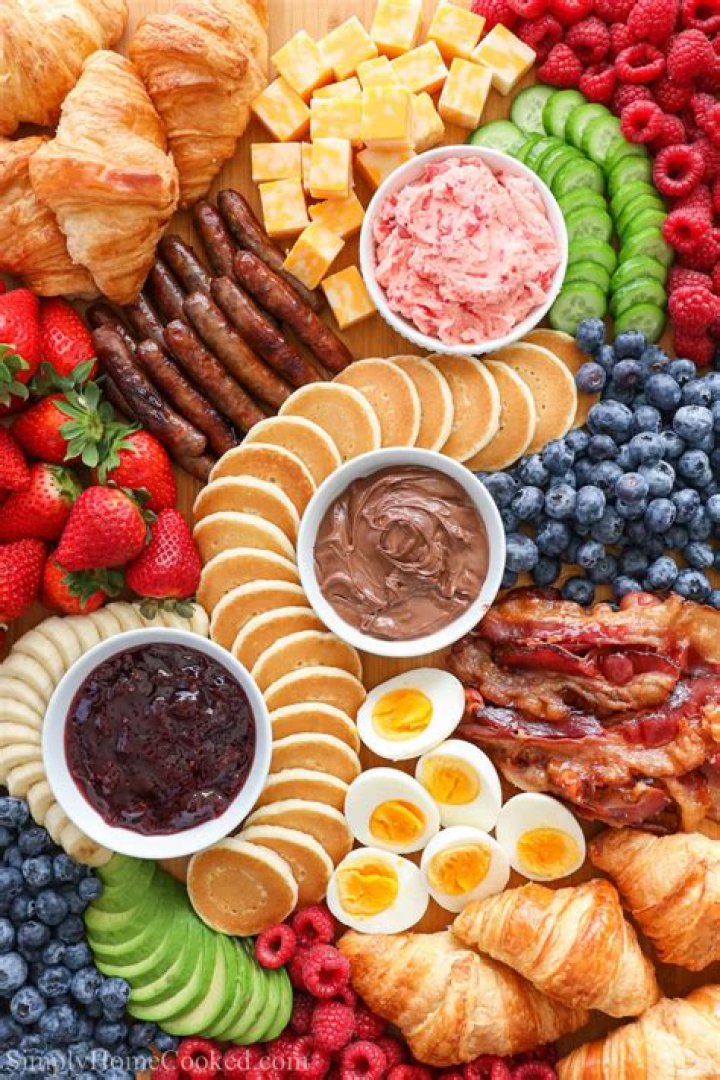 10 Stunning Shaved Fruit Designs for Instagram-Worthy Breakfasts